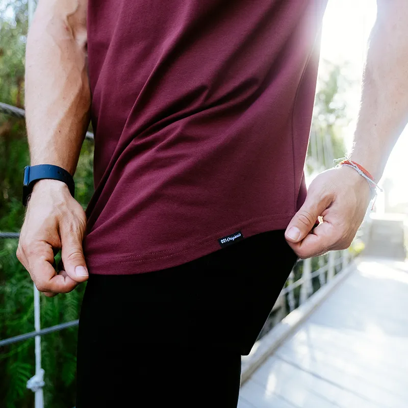 021 ESSENTIAL DROP-CUT T-SHIRT - MAROON