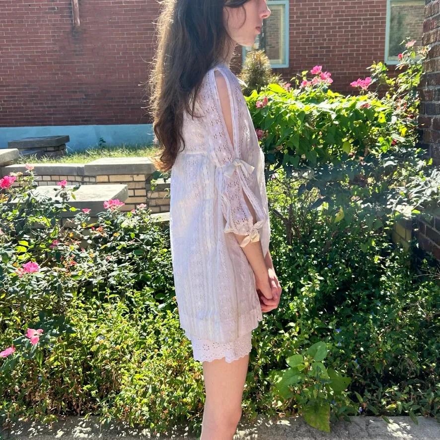 1960s/1970s Growing girl lace dress