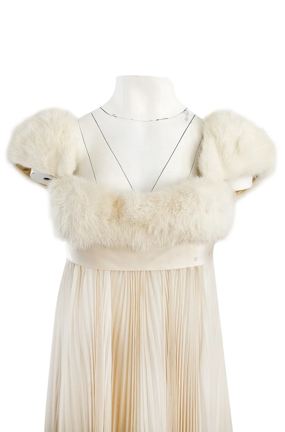1964 Sarmi Ivory Knife Pleated Silk Chiffon Dress w Cream Mink Bodice & Silk Ribbon Detail