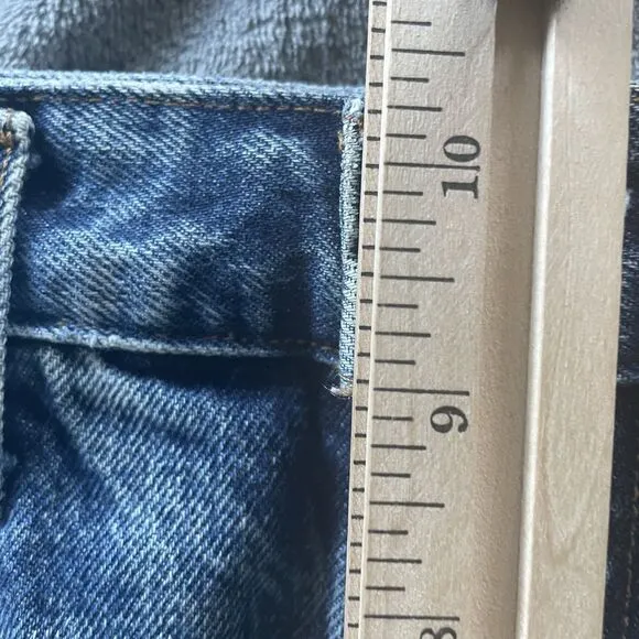 AGOLDE Parker Shorts Womens 26 Vintage Cutoff Denim Rock Steady Distressed