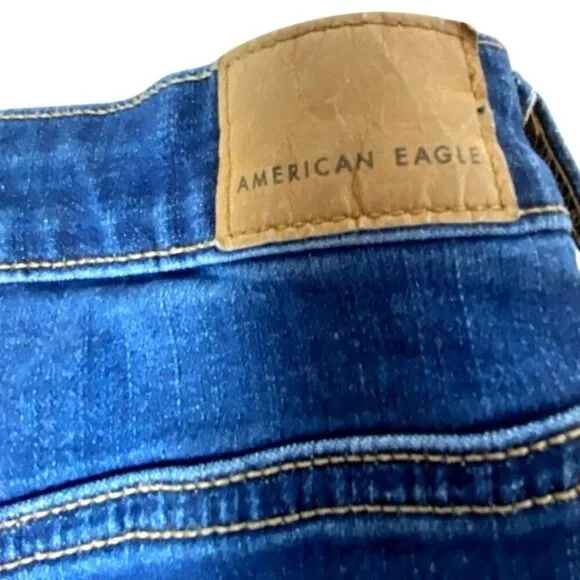 American Eagle Womens Ne(X)t Level Stretch Frayed Hem Denim Shorts Size 8