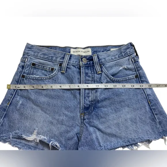 Aritizia Denim Forum - The Ex Boyfriend Short