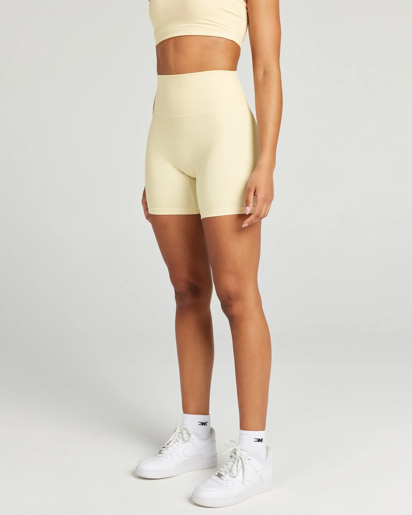 Aura SF Shorts - Butter