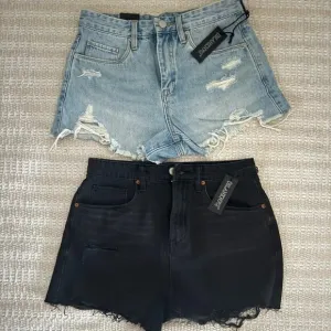Blank NYC Bundle of Two NWT Size 27 Shorts (Blue Jean and Black)