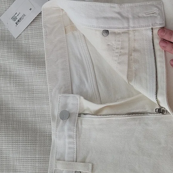 BLDWN cream/white high rise shorts NWT
