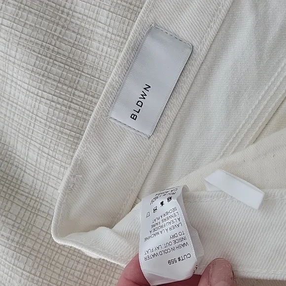 BLDWN cream/white high rise shorts NWT