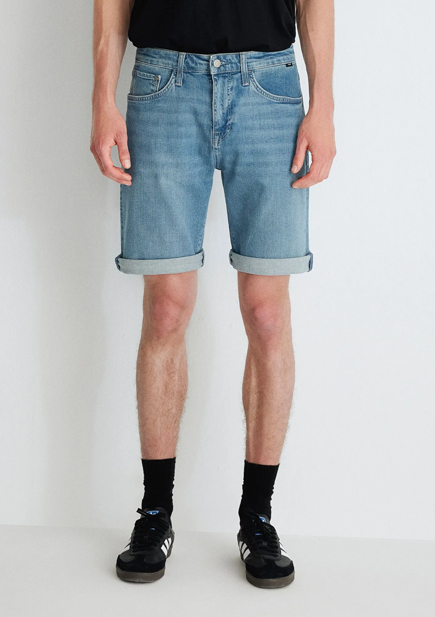 Brian Mid Vintage Comfort Jean Shorts