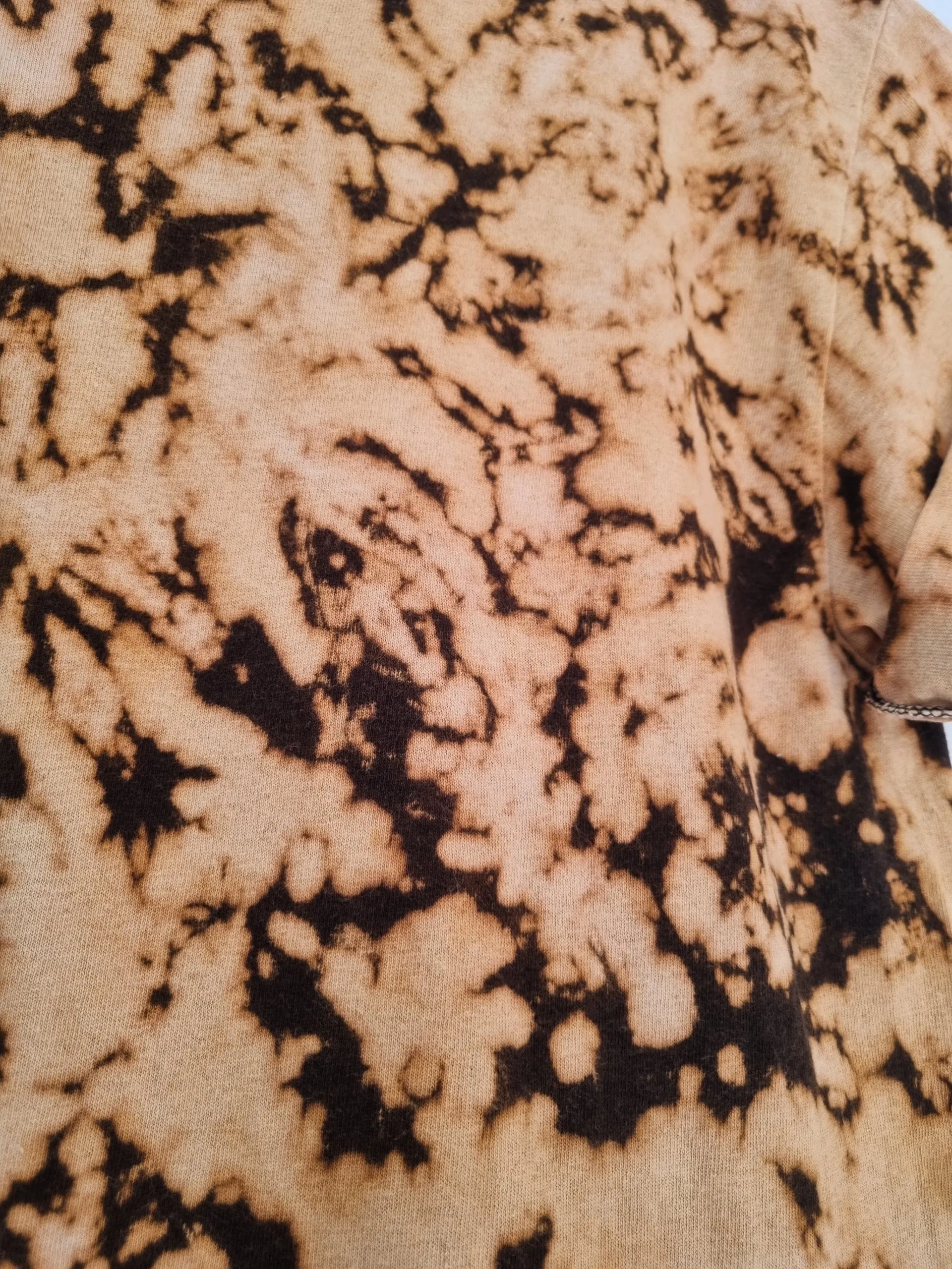 Build Your Hand Designed Fitted Bleach Tie-Dye Camisole Top