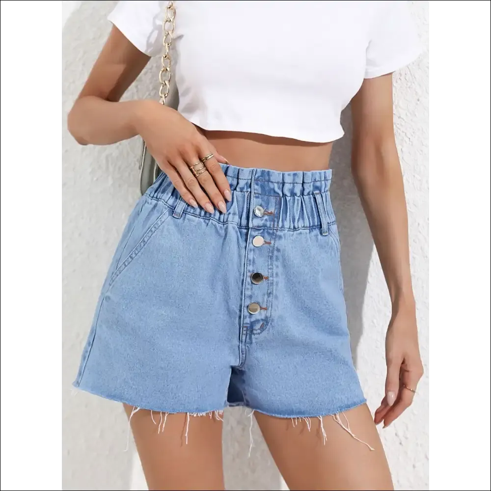 Chic Denim Shorts with Pockets