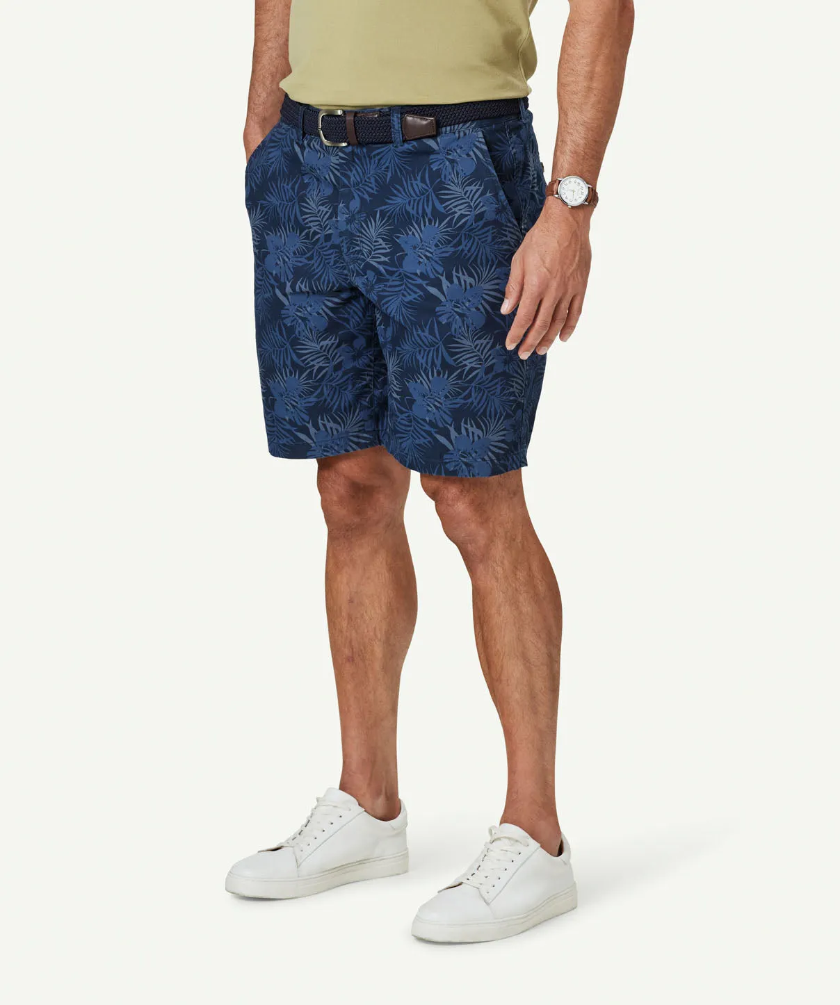 Chic Resort Print Shorts