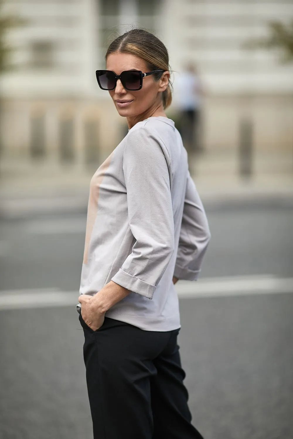 Decorative Print Fitted Blouse