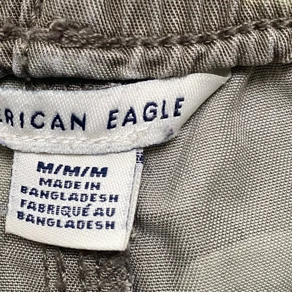 Drawstring Waist Camo Shorts Khaki Olive Camouflage American Eagle Size Medium