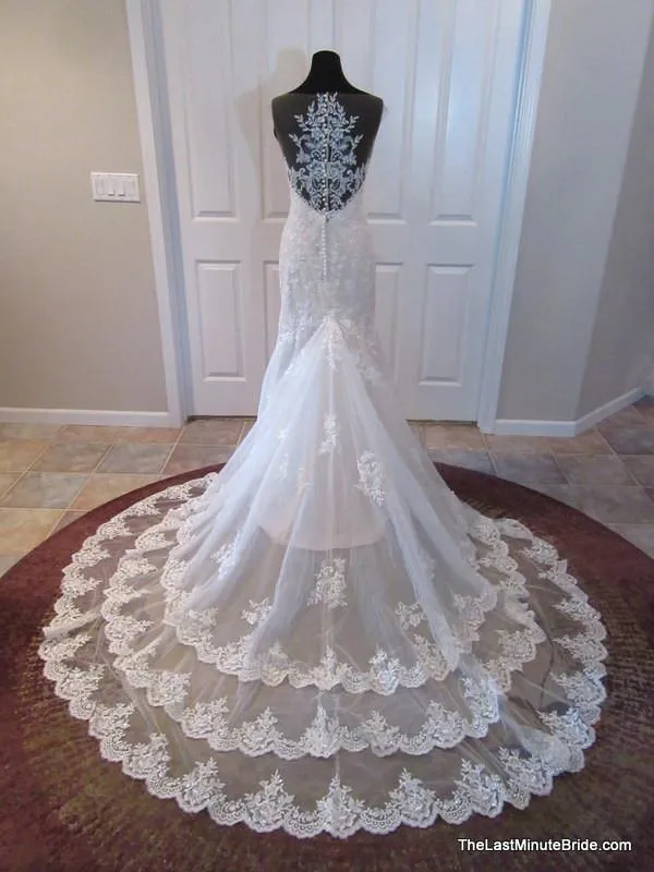 Essense of Australia D1910 size 10