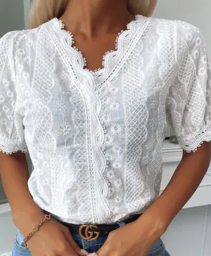 Everyday Emily: A Casual Lace Top with Short Sleeves