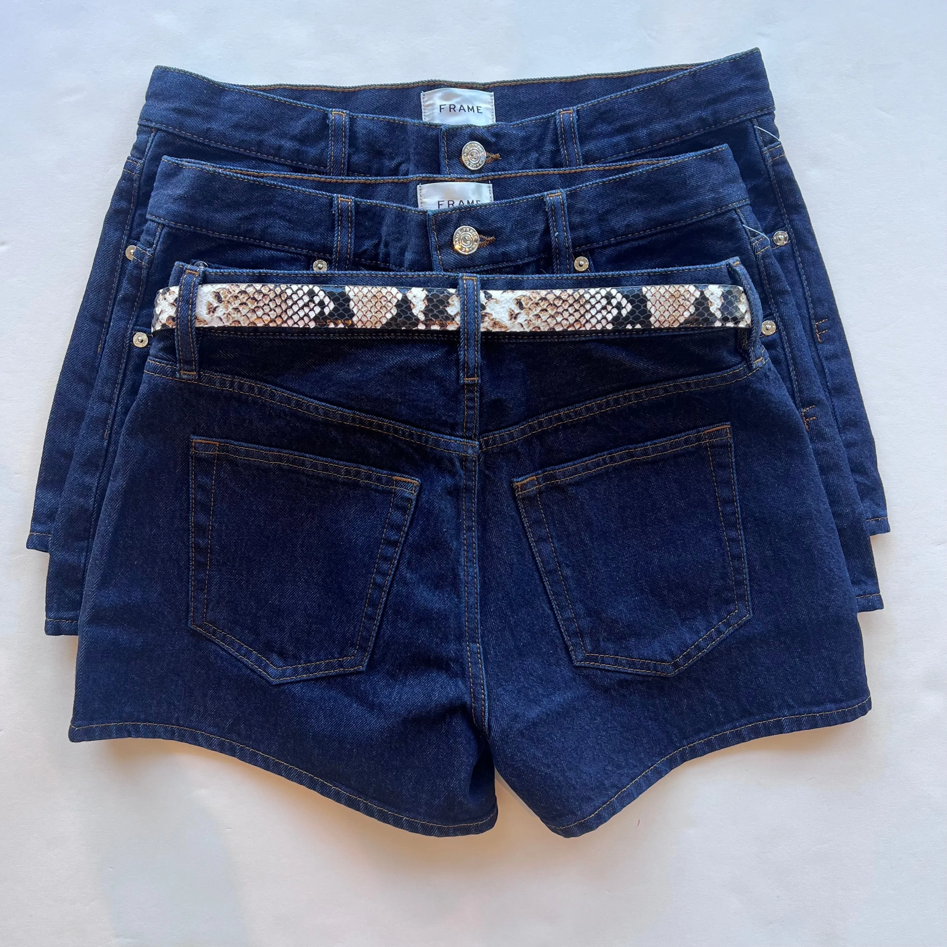 Fr40002 Hang Short - Dark Wash