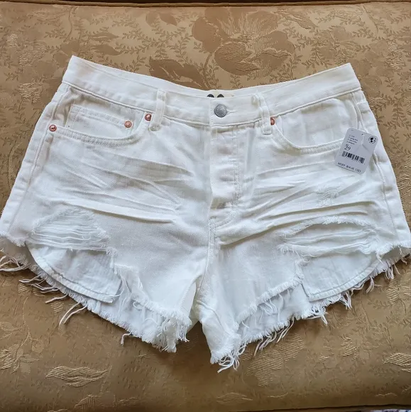 Free People We The Free Loving Good Vibrations Cutoff Shorts/Spring White