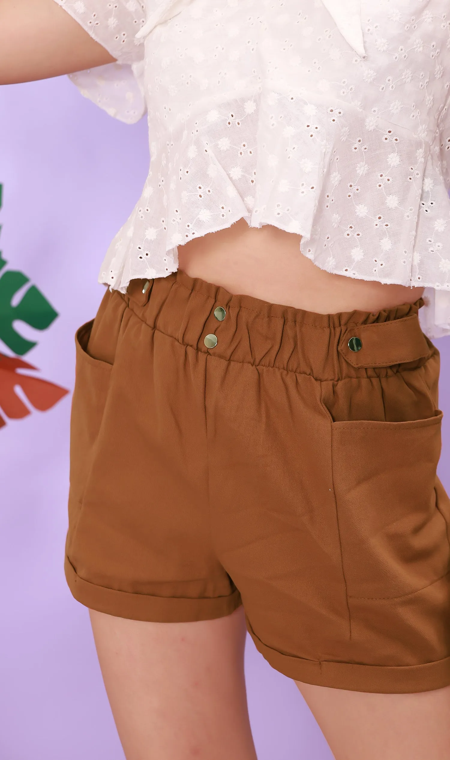 GEORGIA Ruched-Waist Shorts (Russet Brown)
