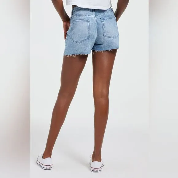 Good American Good ’90s Shorts sz 18