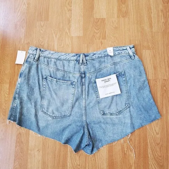 Good American Good ’90s Shorts sz 18