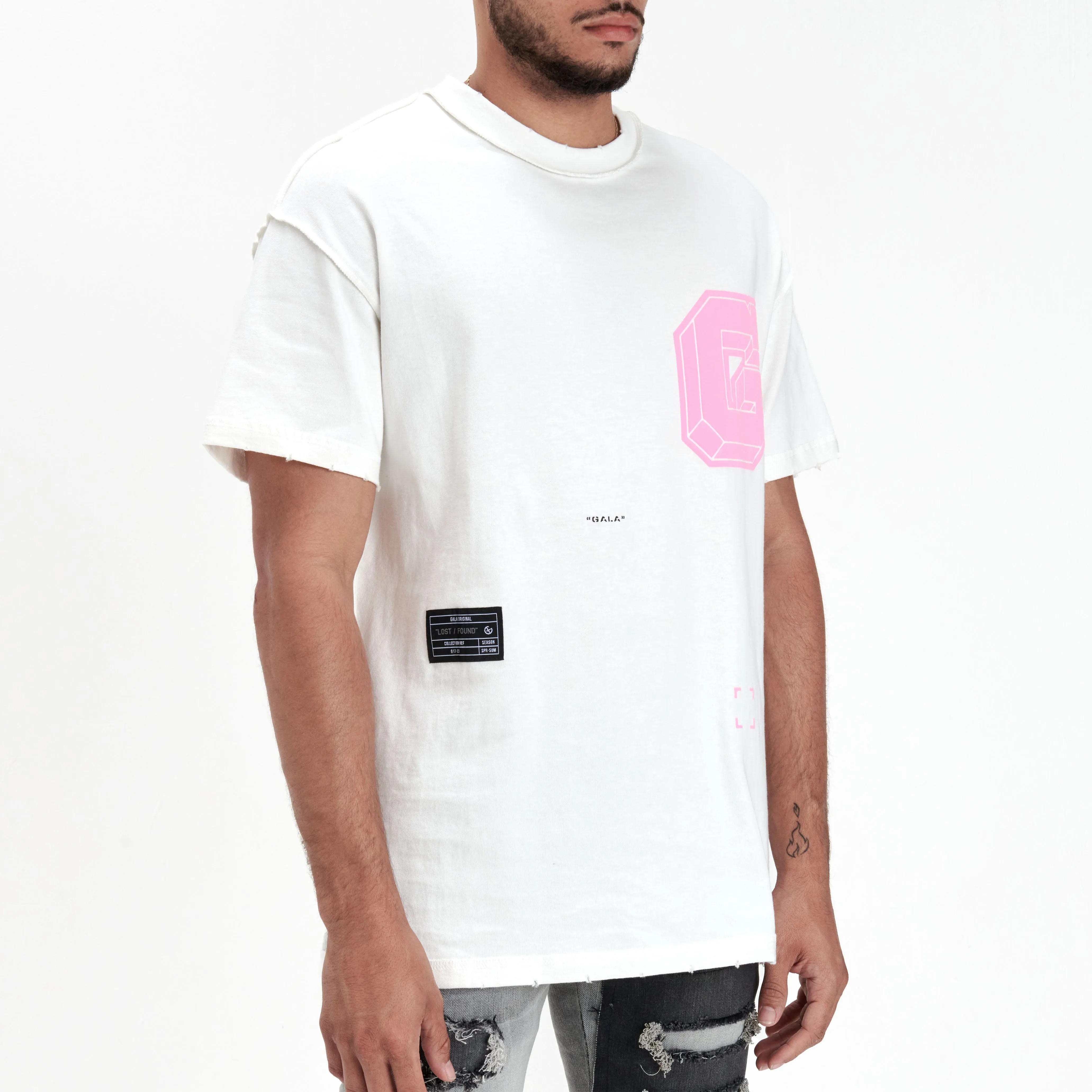 INSTINCTS TEE (WHITE)