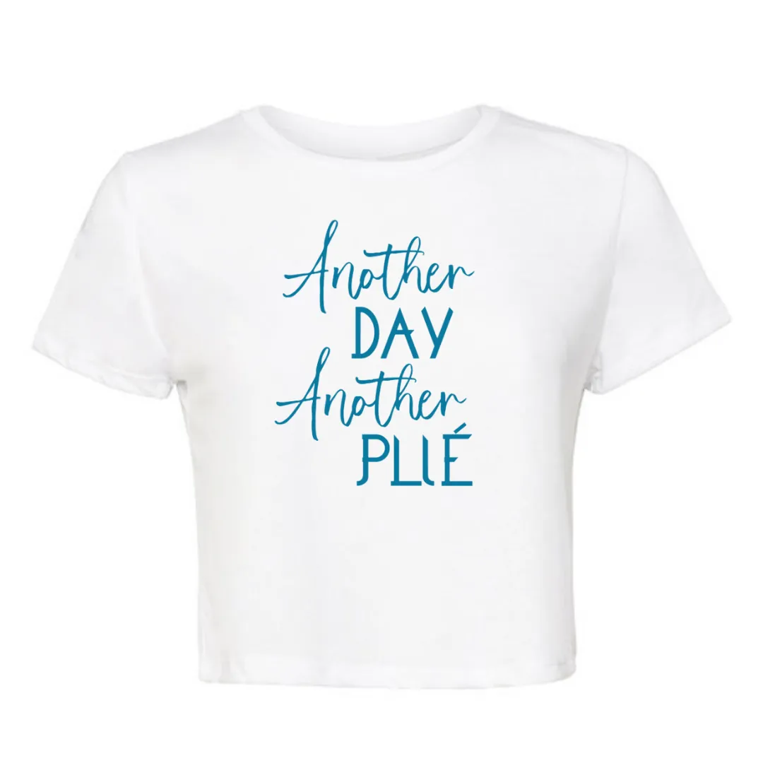 Ladies' Flowy Cropped T-Shirt