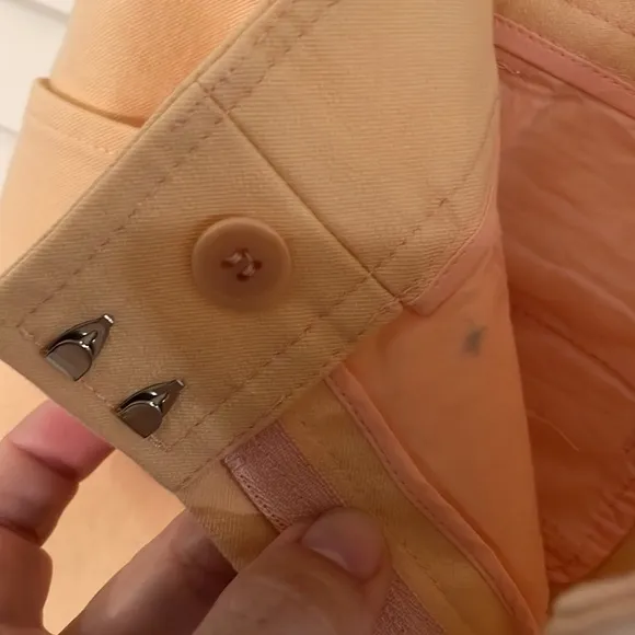 Lafayette 148 New York Bermuda Cantaloupe Melon Color Slit Pocket Shorts