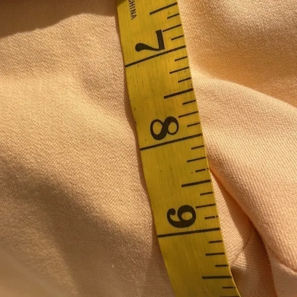 Lafayette 148 New York Bermuda Cantaloupe Melon Color Slit Pocket Shorts