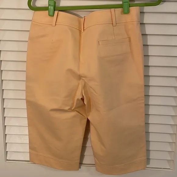 Lafayette 148 New York Bermuda Cantaloupe Melon Color Slit Pocket Shorts