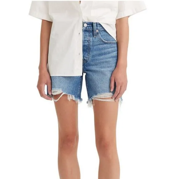Levis 501 Women Mid Thigh Button Fly High Rise NWT sz 30