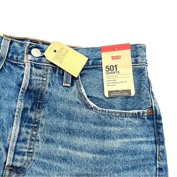 Levis 501 Women Mid Thigh Button Fly High Rise NWT sz 30