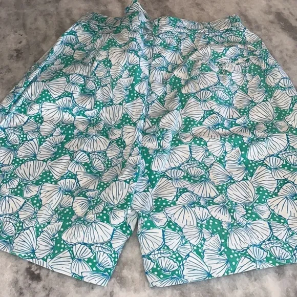 Lilly Pulitzer Vintage Shell Print Short