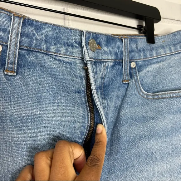 Madewell The Perfect Jean Short Side Slit Edition size 32