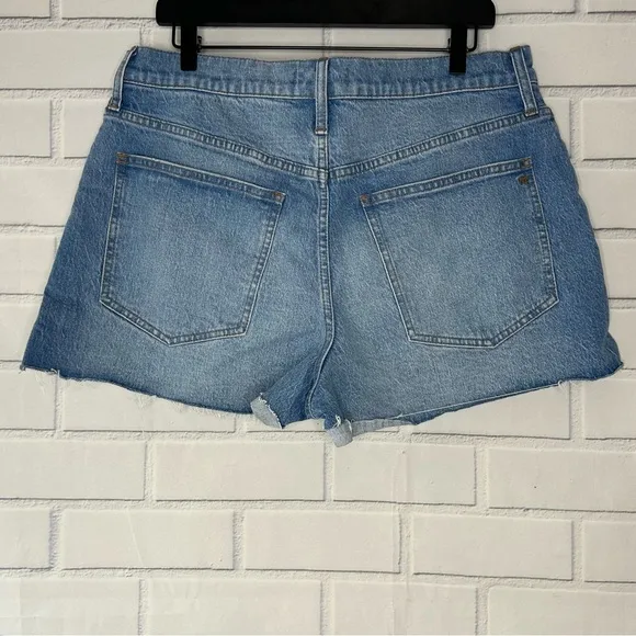Madewell The Perfect Jean Short Side Slit Edition size 32