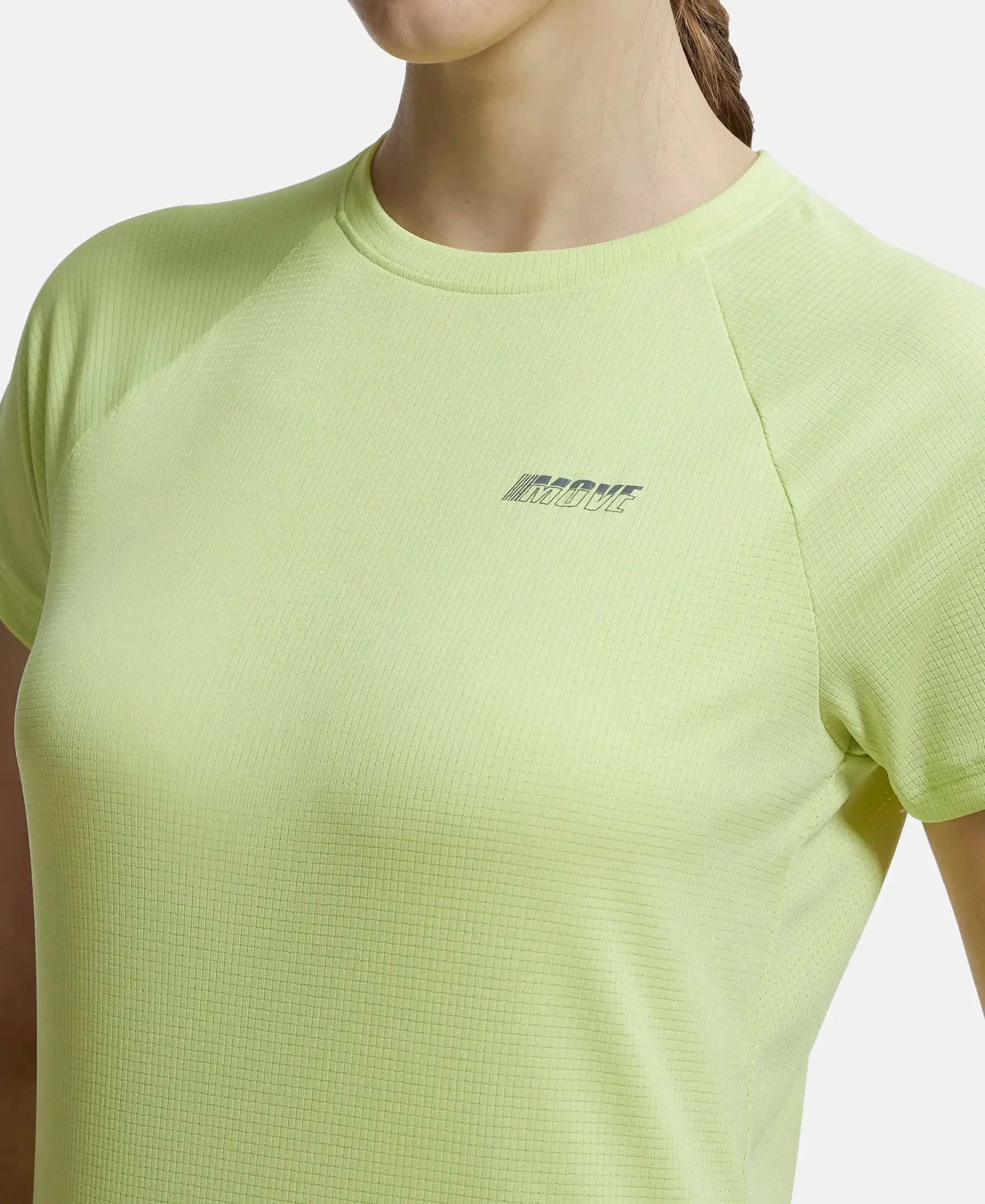 Microfiber Fabric Relaxed Fit Half Sleeve Breathable Mesh T-Shirt - Daiquiri Green