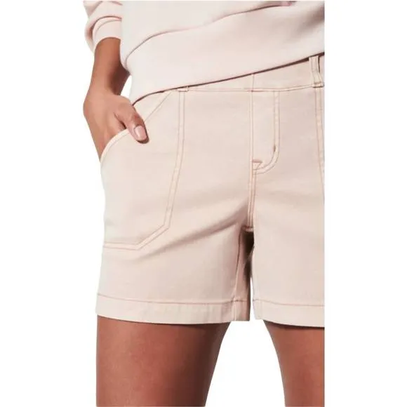 NEW SPANX twill shorts in pale pink