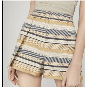 NWT BCBG MAXA ZRIA Women's Jane shorts Size Small