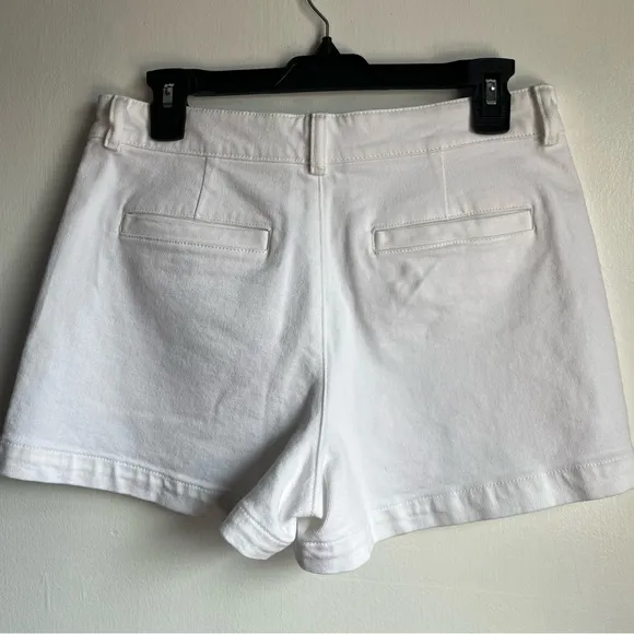 NWT J.CREW Sizes 4 and 14” Patch-Pocket Denim Shorts in White-