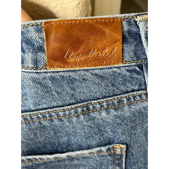 NWT Women’s Unpublished  Jessa-Boyish Denim Jean Short Size 31 #334
