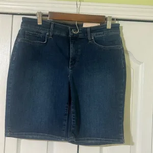 NYDJ Ella short with side seam Crockett