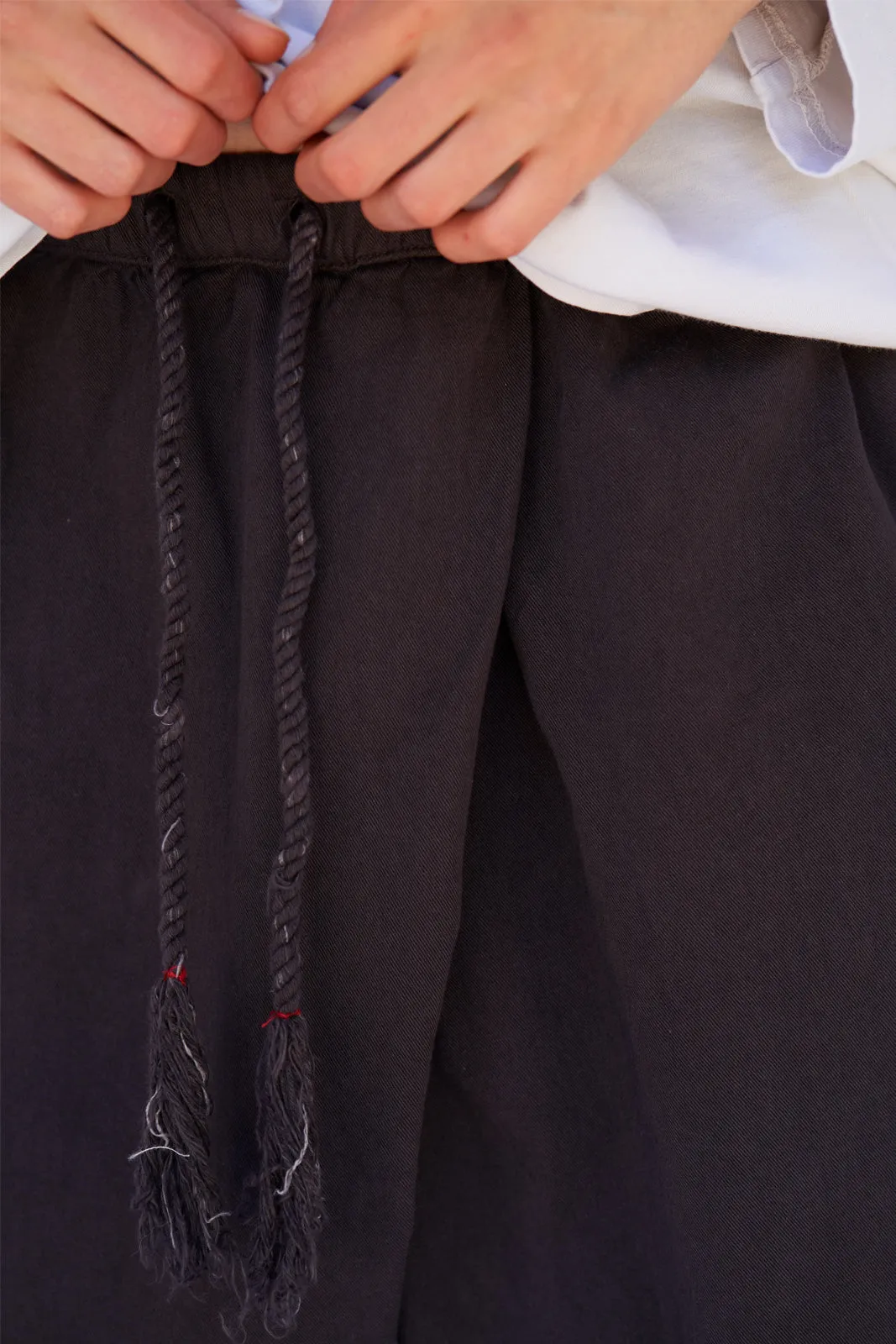 P57 Inakaya Shorts in Vintage black