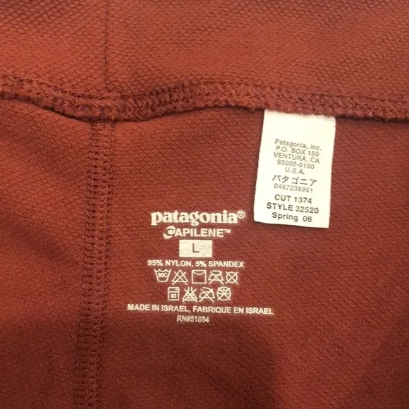 Patagonia Vintage Red Embroidered Compression Shorts Spandex