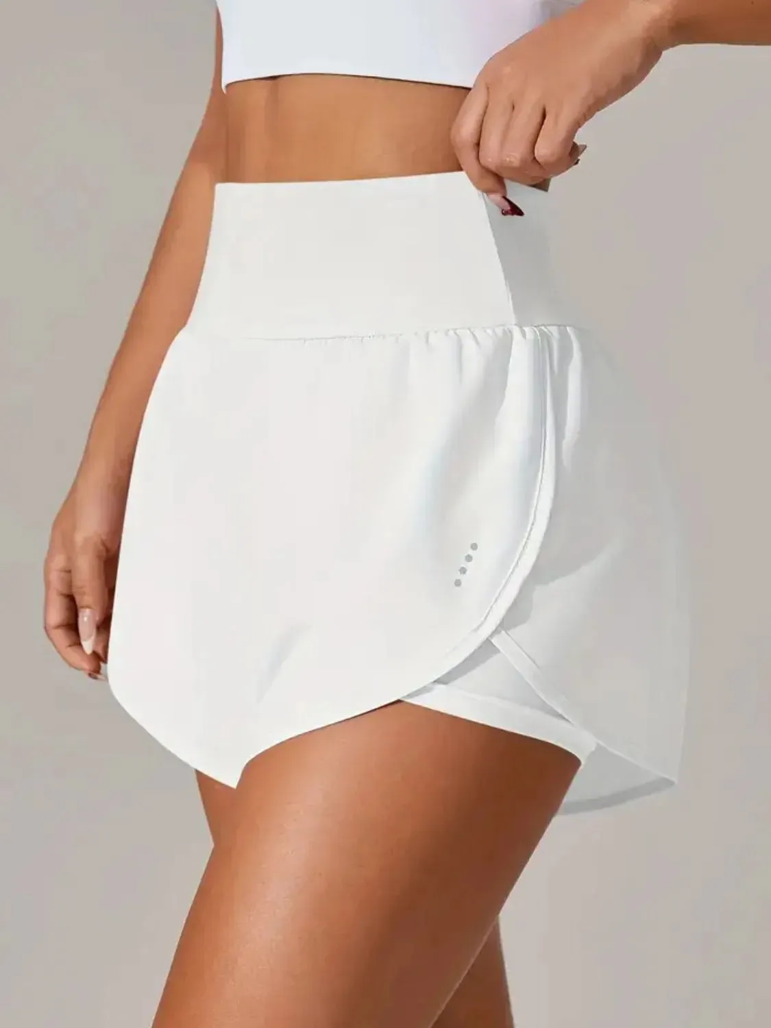 Pocketed High Waist Active Shorts
