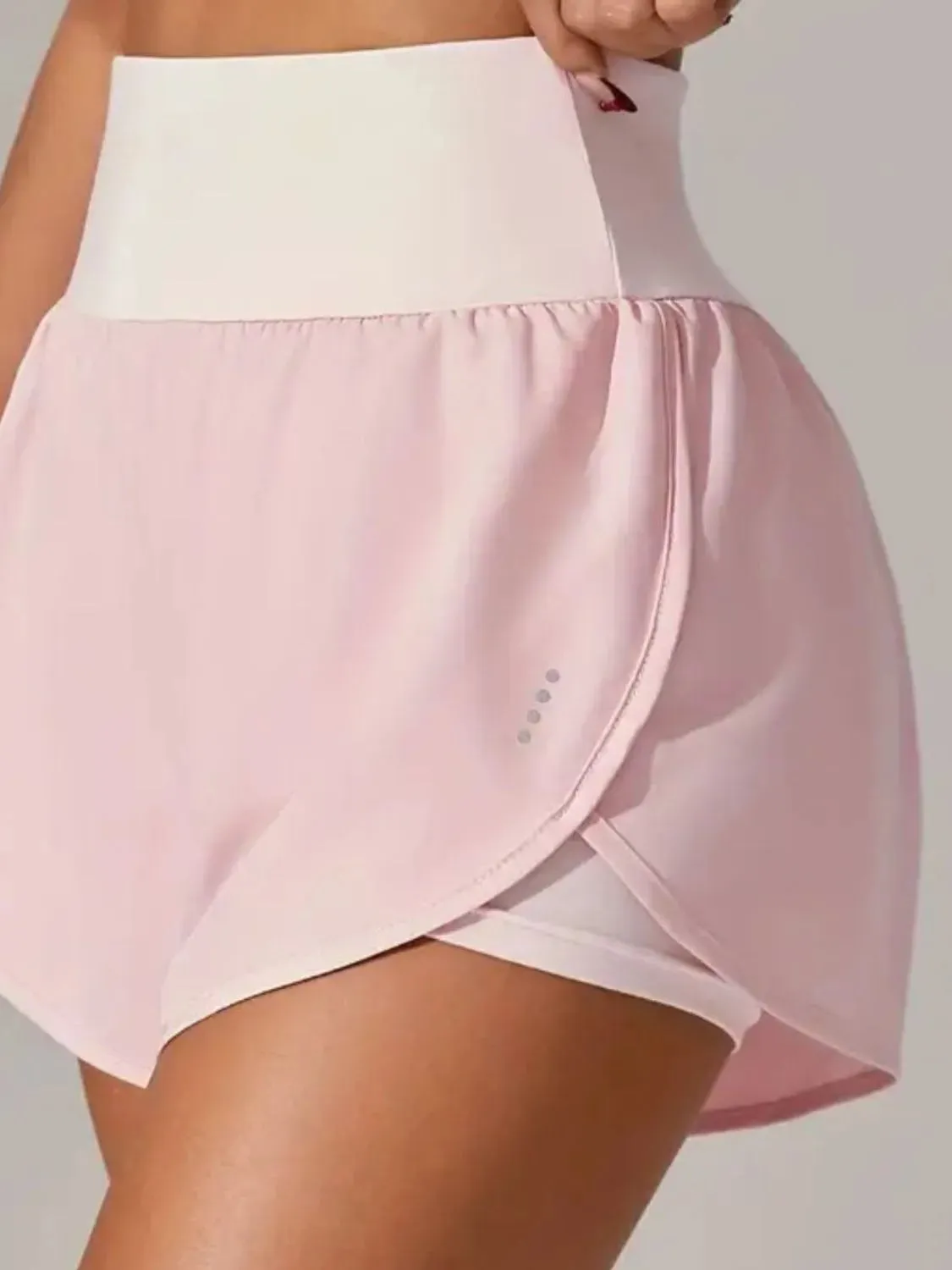 Pocketed High Waist Active Shorts