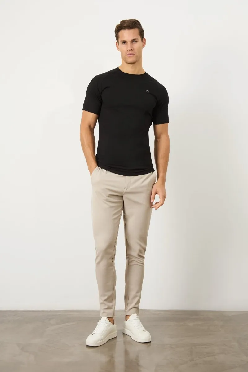 Premium Muscle Fit T-Shirt in Black
