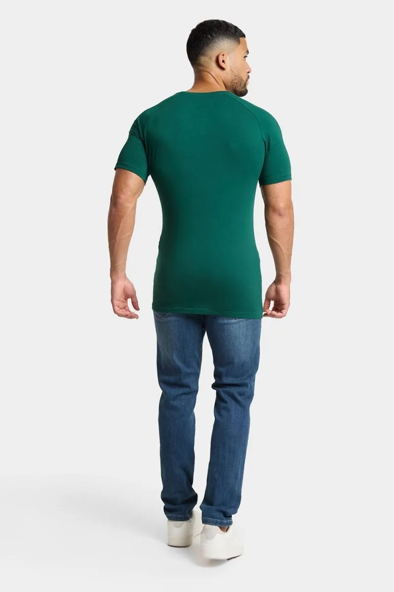 Premium Muscle Fit T-Shirt in Oxidised Green