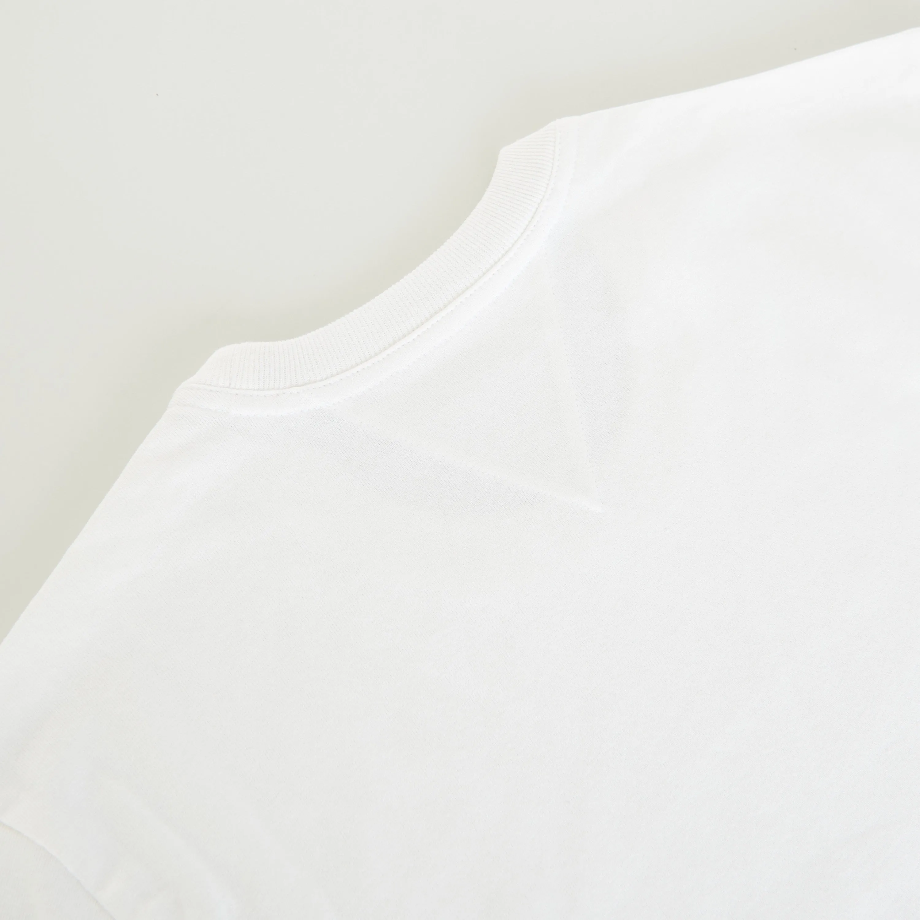 "Sunrise" Light Crewneck T-shirt In Chalk White Cotton