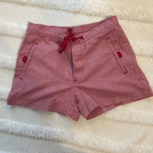 Ralph Lauren shorts red white size 2