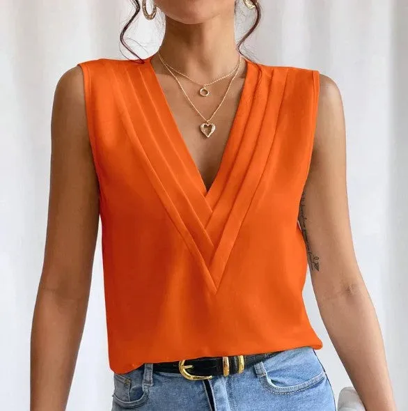 Rumi – stylish sleeveless blouse