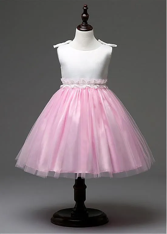 Satin & Tulle Scoop Neckline Ball Gown Flower Girl Dresses With Handmade Flowers