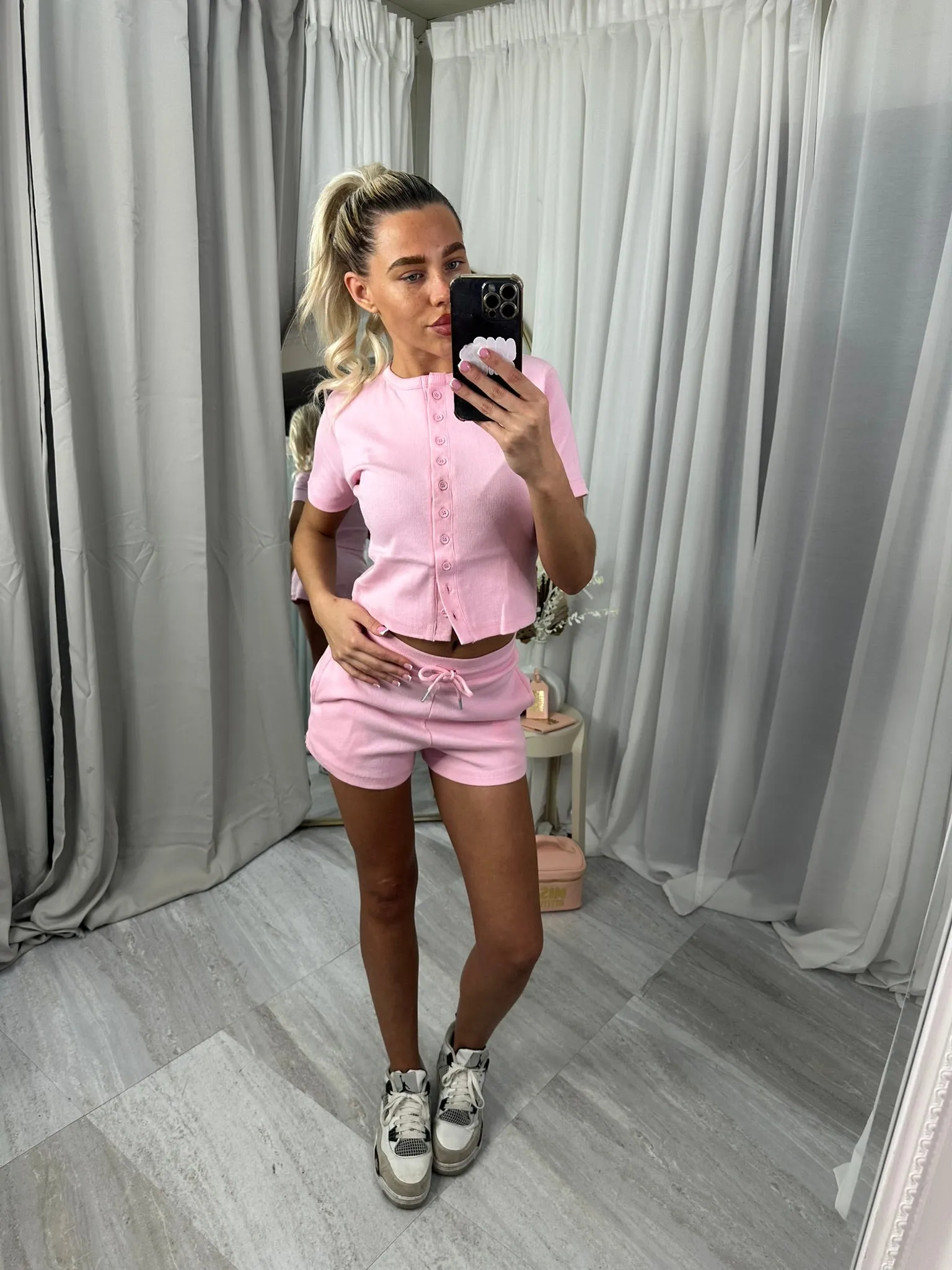 Short sleeved shorts mae set